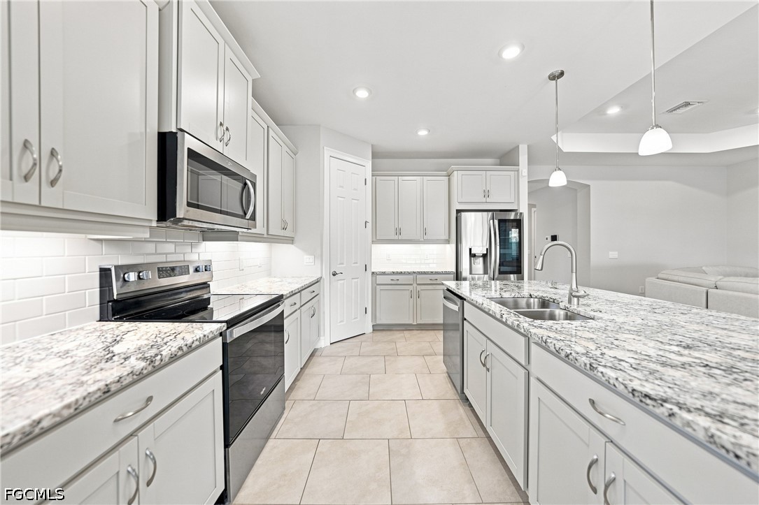 3 Bed Waterfront Home for Sale in Stonewater, photo 8
