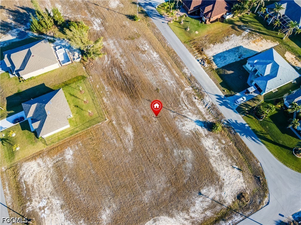 Residential for Sale in Cape Coral, photo 8
