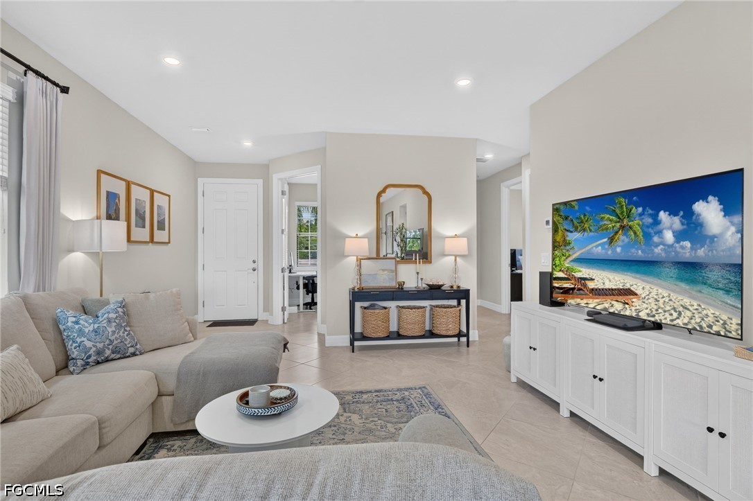 2 Bed Waterfront Home for Sale in Bridgetown, photo 8