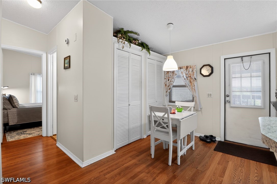 2 Bed ManufacturedHome for Sale in Naples, photo 8