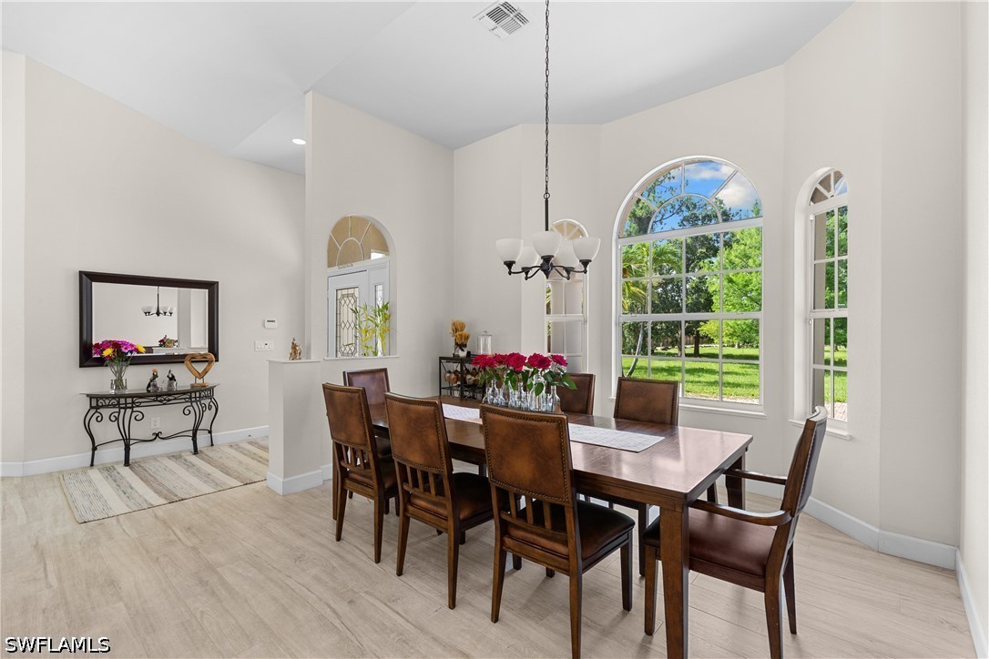 3 Bed Pool Home for Sale in Livingston Woods, photo 8