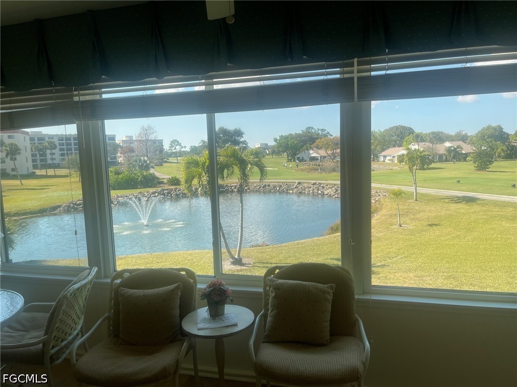 2 Bed Waterfront Home for Sale in Seven Lakes, photo 8