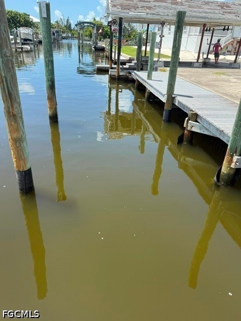 Waterfront Home for Sale in Pine Island, photo 8