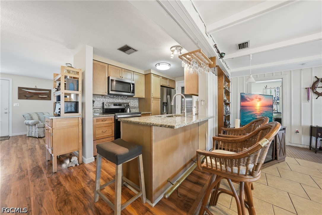2 Bed Waterfront Home for Sale in Port Charlotte, photo 8