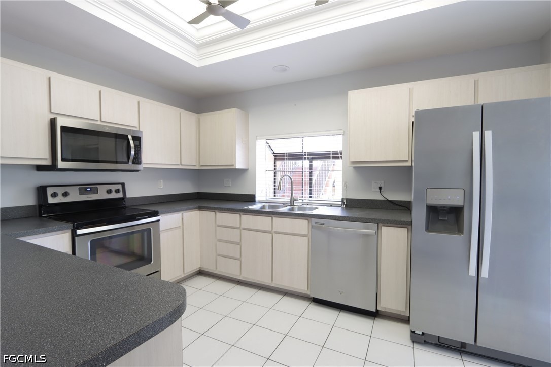 2 Bed Condominium for Sale in Cape Coral, photo 8