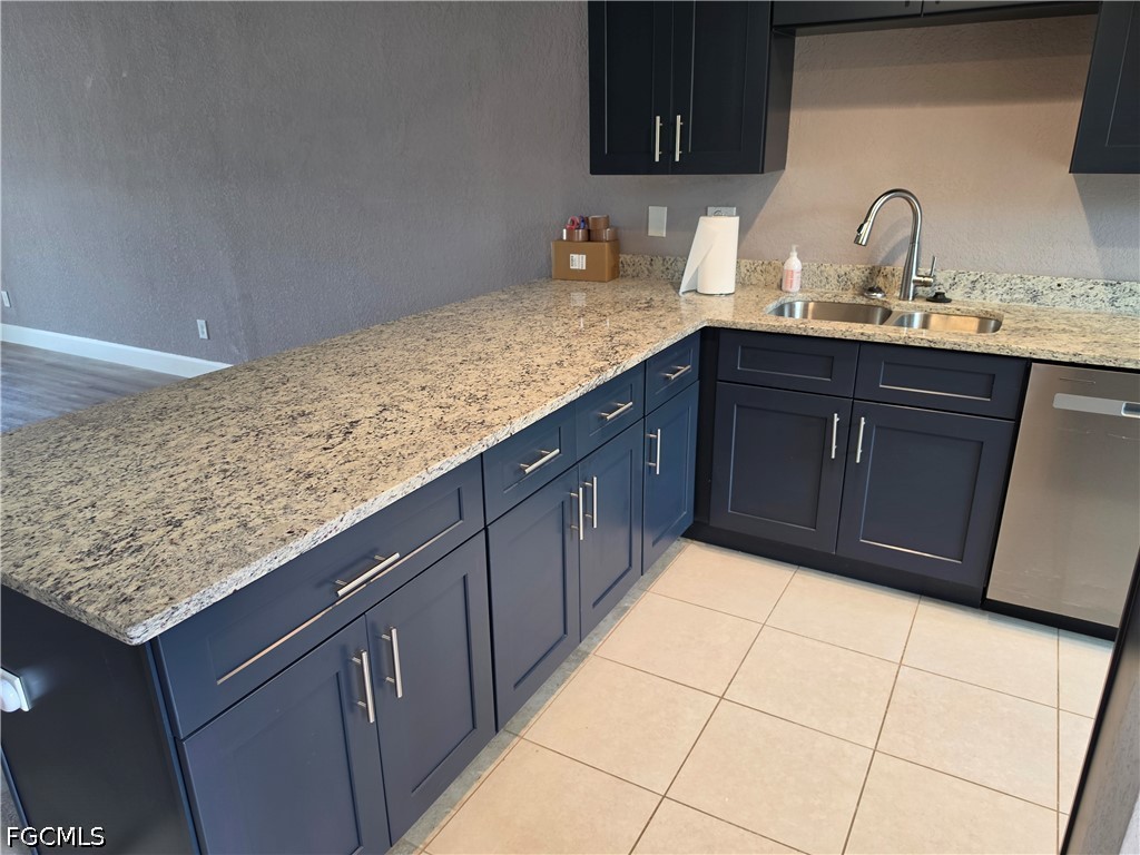 2 Bed Condominium for Sale in Sanibel Way Condo, photo 8