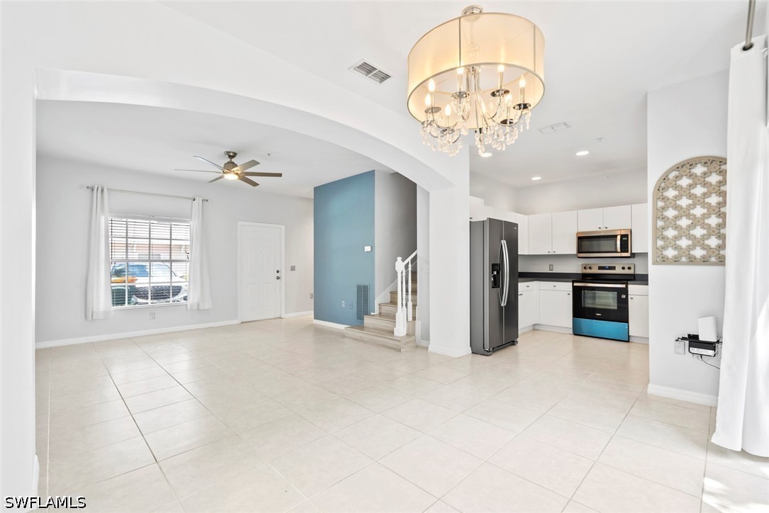 3 Bed Townhouse for Sale in Cypress Glen Village, photo 8