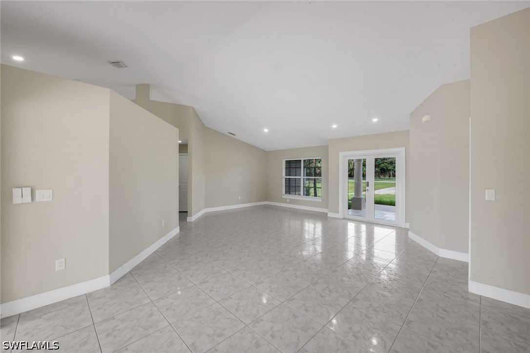 3 Bed Pool Home for Sale in Golden Gate Estates, photo 8