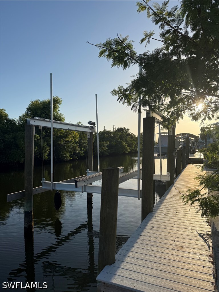 Waterfront Home for Sale in Cherry Estates, photo 8
