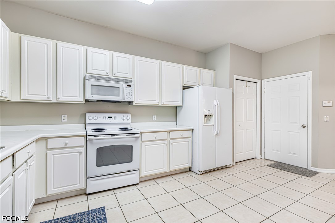 3 Bed Townhouse for Sale in Heatherstone, photo 8
