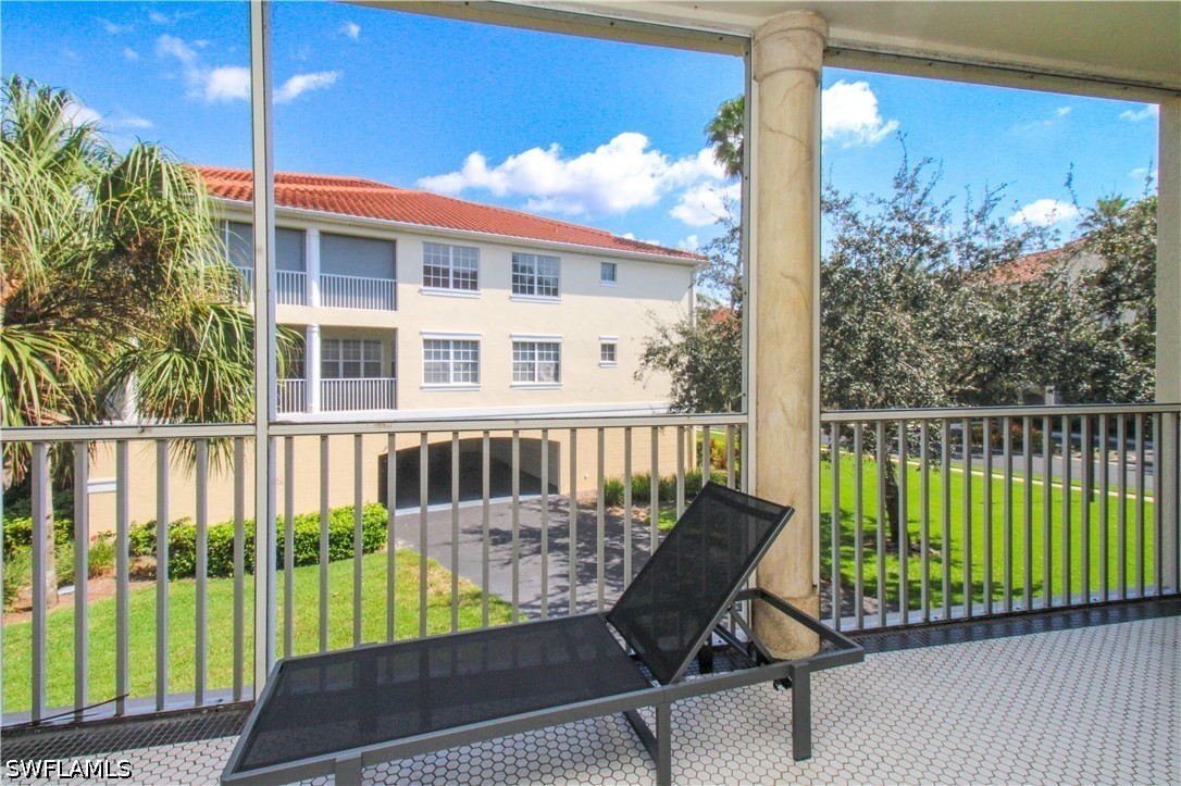 3 Bed Condominium for Sale in Lake Barrington, photo 8
