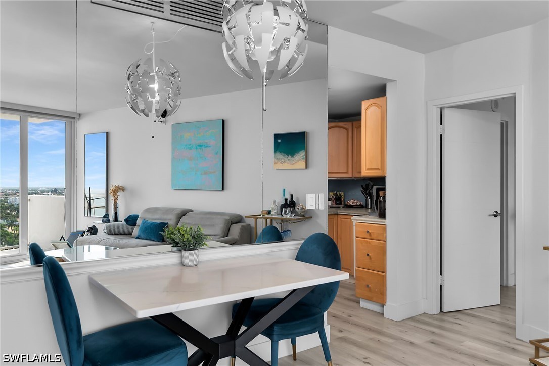 2 Bed Waterfront Home for Sale in Marco Island, photo 8