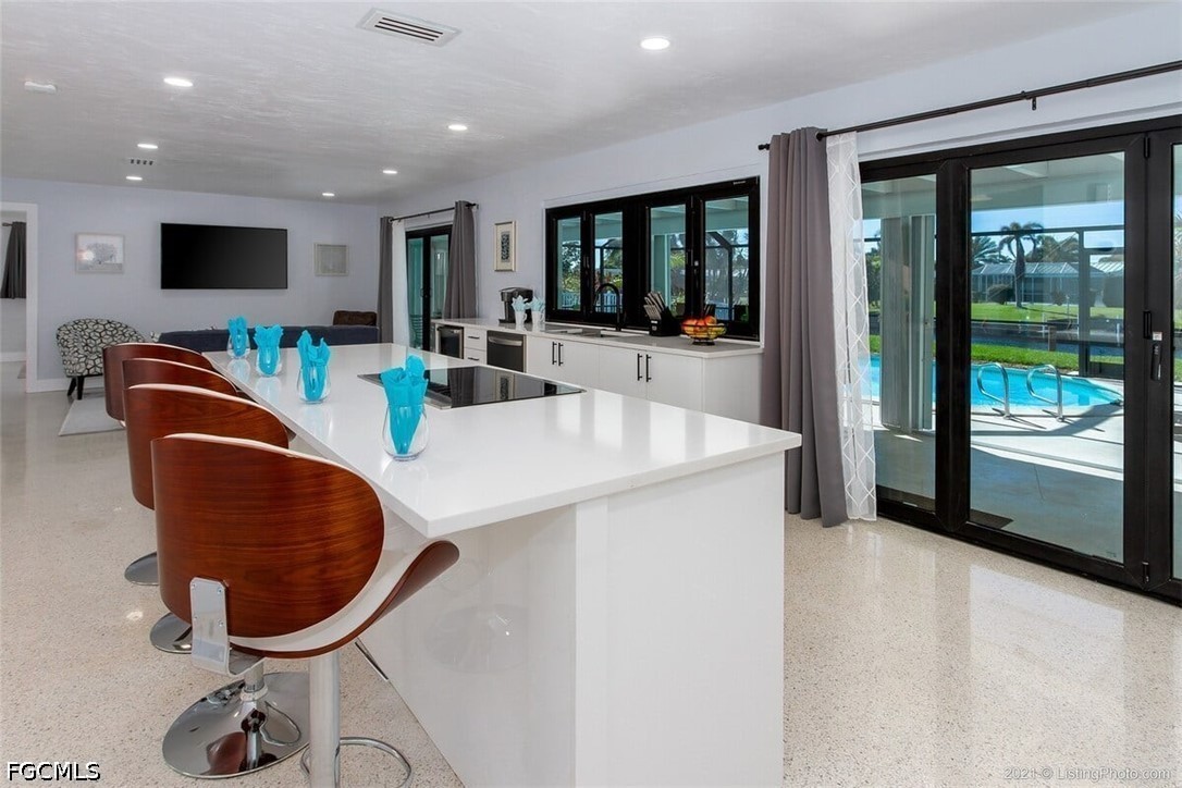 2 Bed Pool Home for Sale in Cape Coral, photo 8