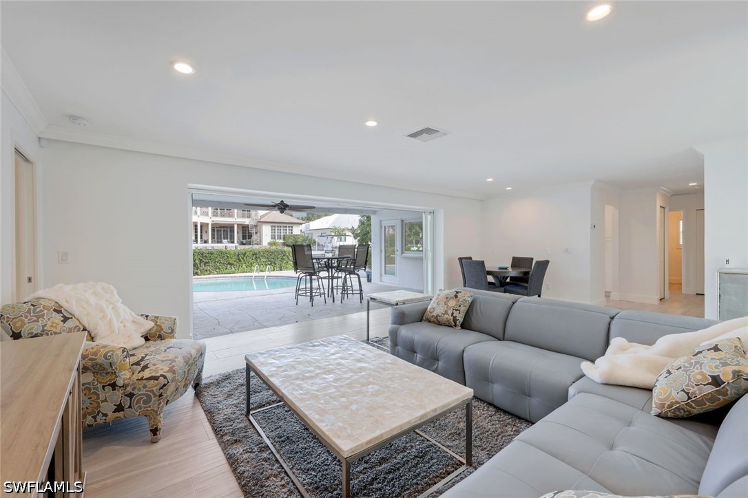 3 Bed Pool Home for Sale in Royal Harbor, photo 8