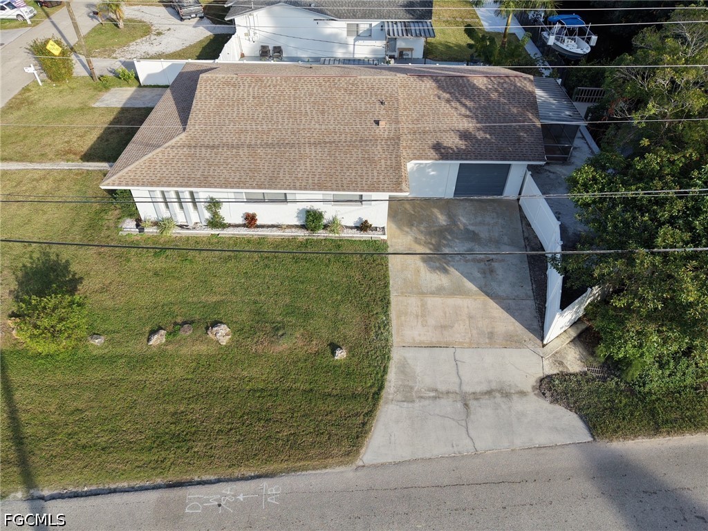 3 Bed Waterfront Home for Sale in Holeusa Estates, photo 8