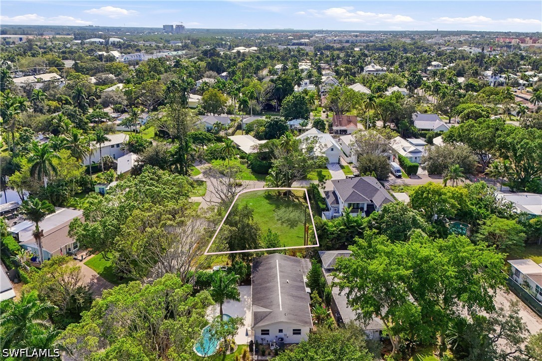 Residential for Sale in Lake Park, photo 8