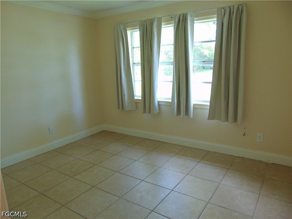 1 Bed SingleFamilyResidence for Sale in Carlton Park, photo 8