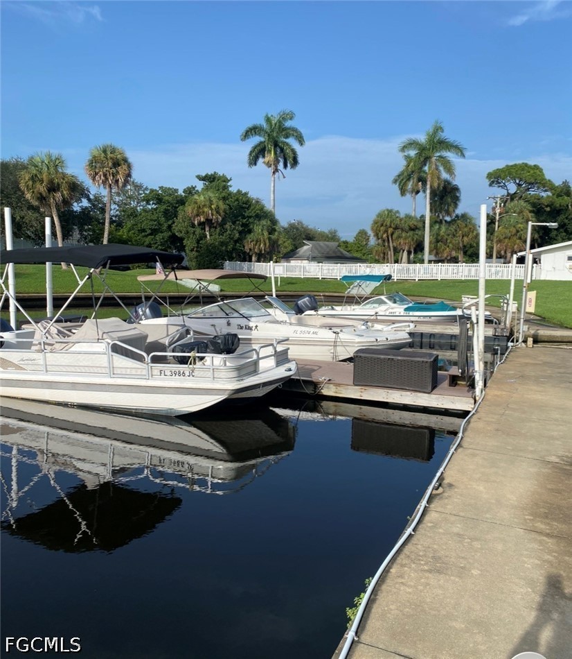 2 Bed Waterfront Home for Sale in Tropic Terrace, photo 8