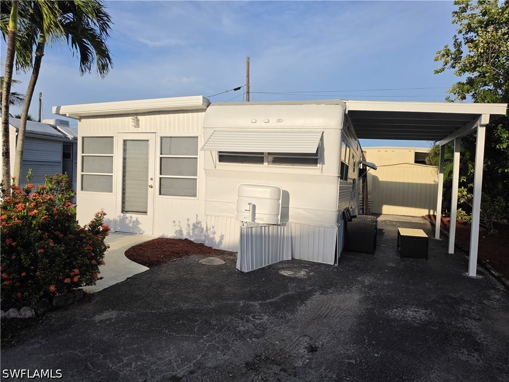 2 Bed ManufacturedHome for Sale in Naples, photo 8