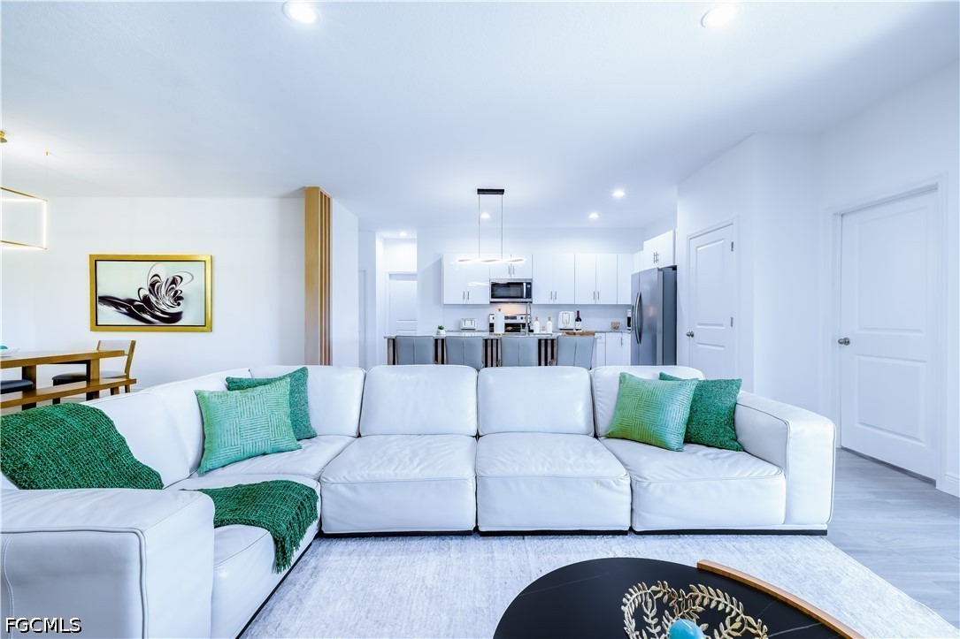 3 Bed SingleFamilyResidence for Sale in Port Labelle, photo 8