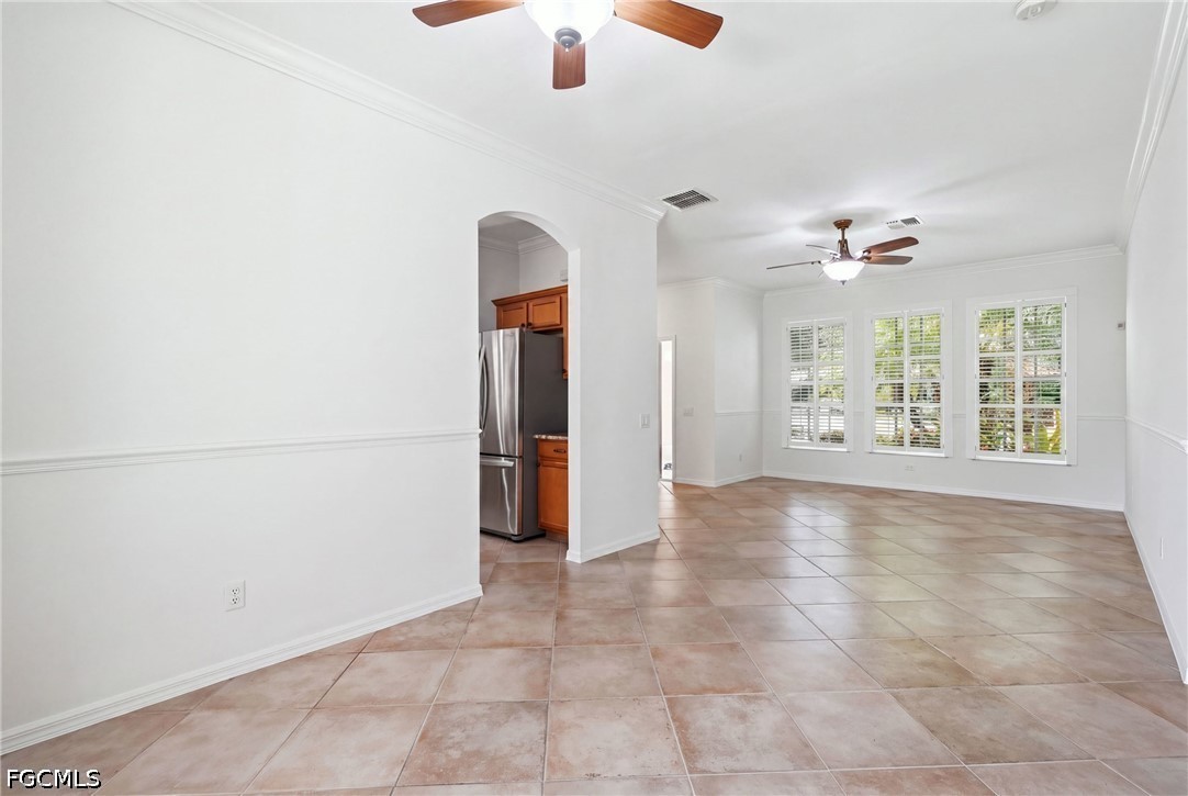 4 Bed Pool Home for Sale in Pinewood Lakes, photo 8