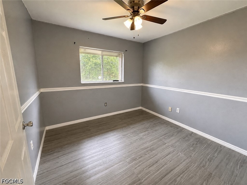 3 Bed SingleFamilyResidence for Sale in Lehigh Estates, photo 8