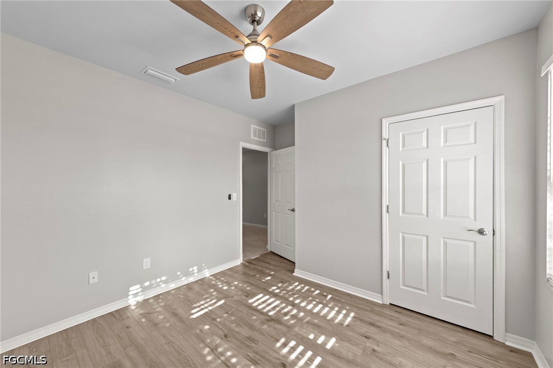 4 Bed SingleFamilyResidence for Sale in Cape Coral, photo 8