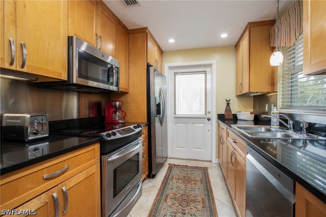 2 Bed Condominium for Sale in Grand Prix Apts, photo 8