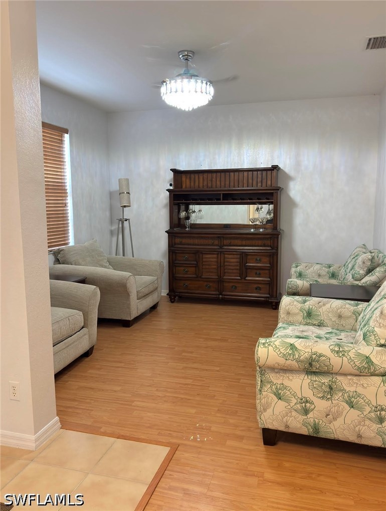 3 Bed SingleFamilyResidence for Sale in Lehigh Acres, photo 8