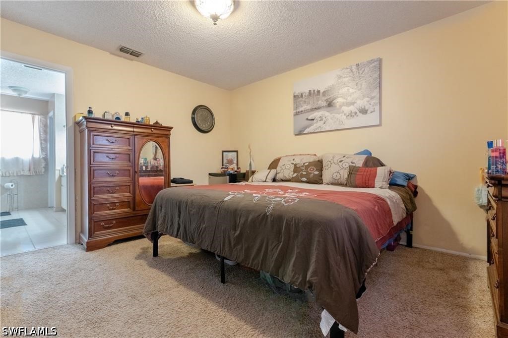 4 Bed SingleFamilyResidence for Sale in Lehigh Acres, photo 8