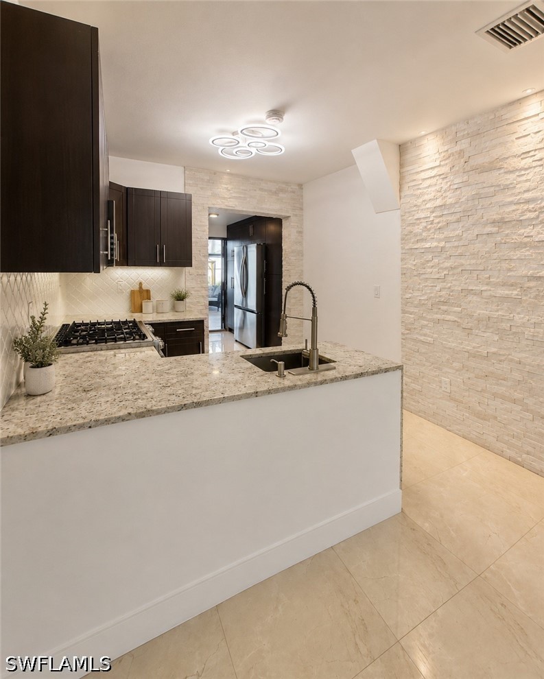 4 Bed SingleFamilyResidence for Sale in Not Applicable, photo 8