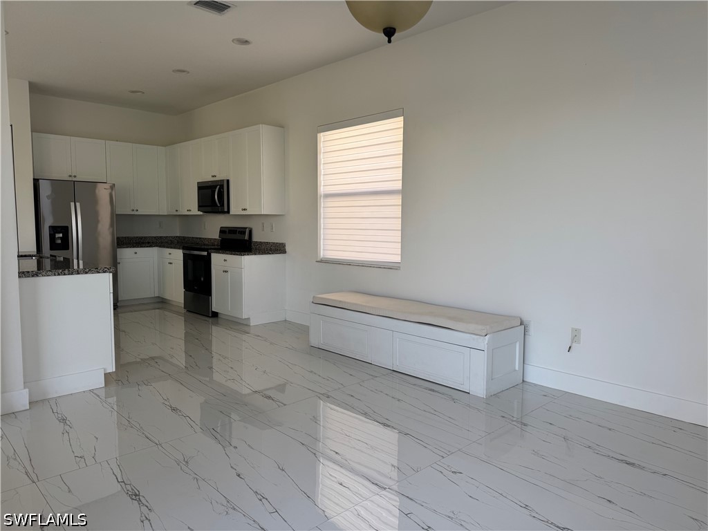 3 Bed SingleFamilyResidence for Sale in Coquina, photo 8