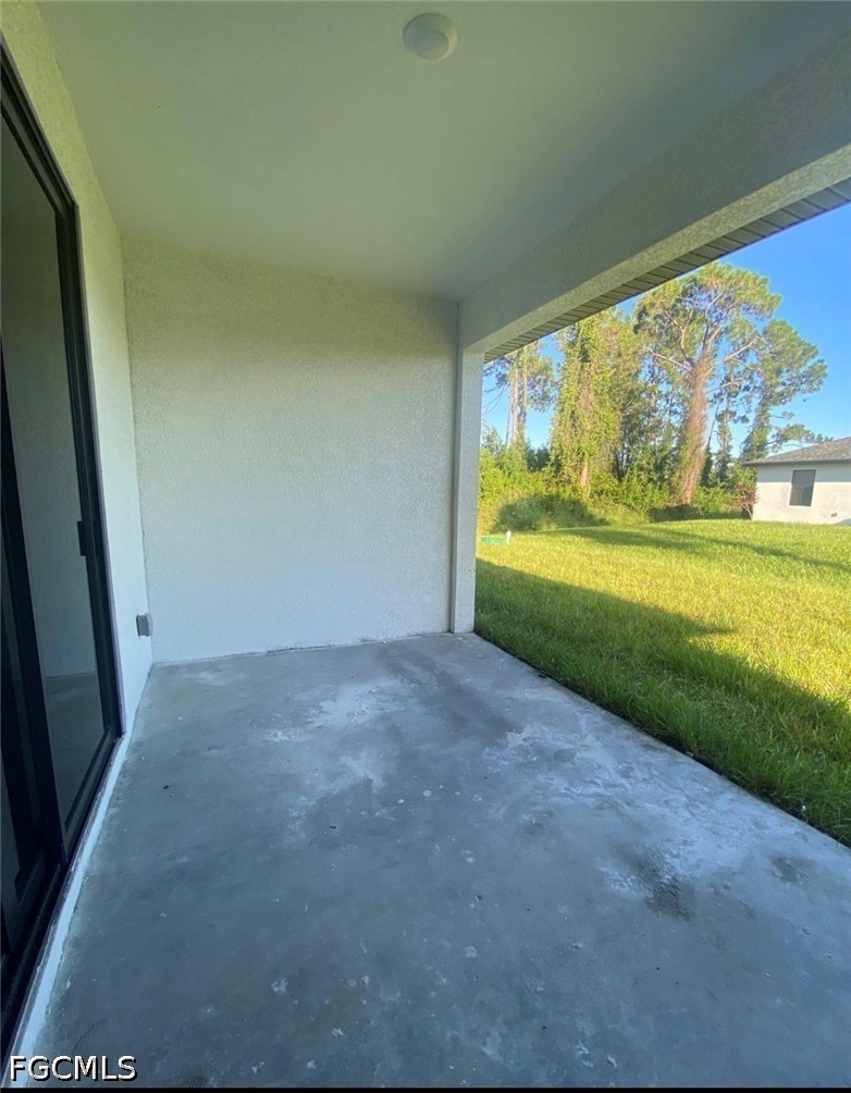 6 Bed Duplex for Sale in Lehigh Acres, photo 8