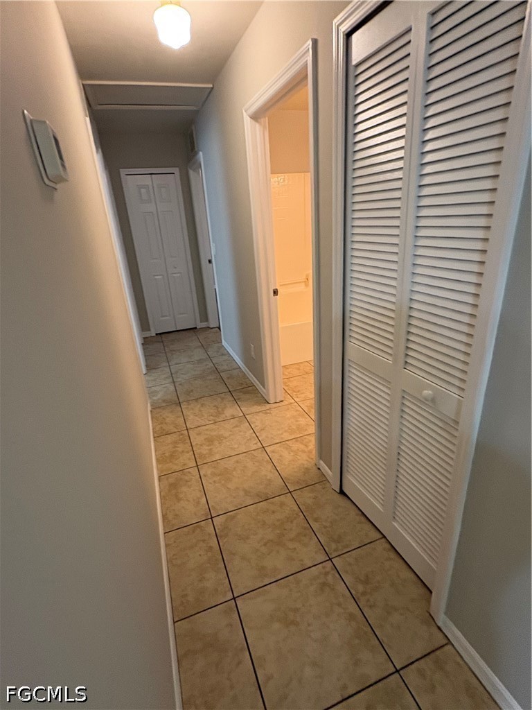 3 Bed SingleFamilyResidence for Sale in Fort Myers, photo 8