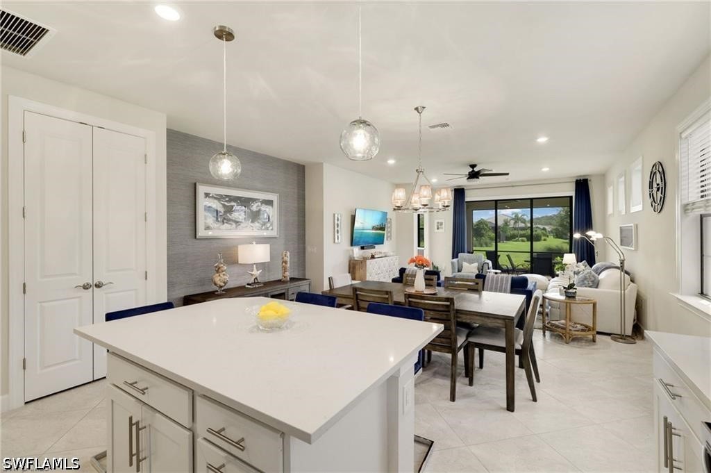 2 Bed Waterfront Home for Sale in Fort Myers, photo 8