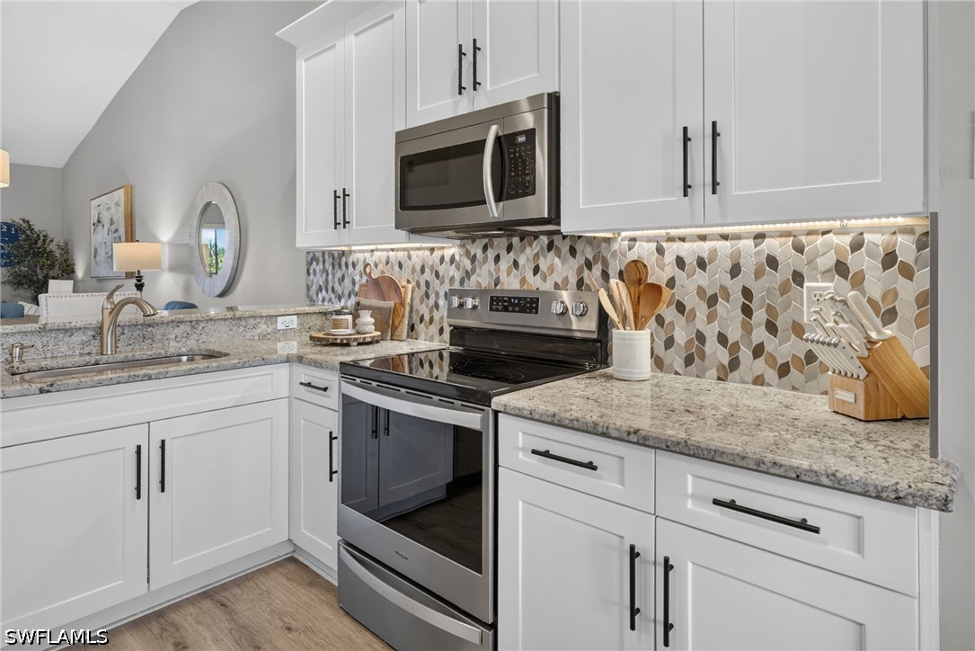 2 Bed Condominium for Sale in Bonita Springs, photo 8