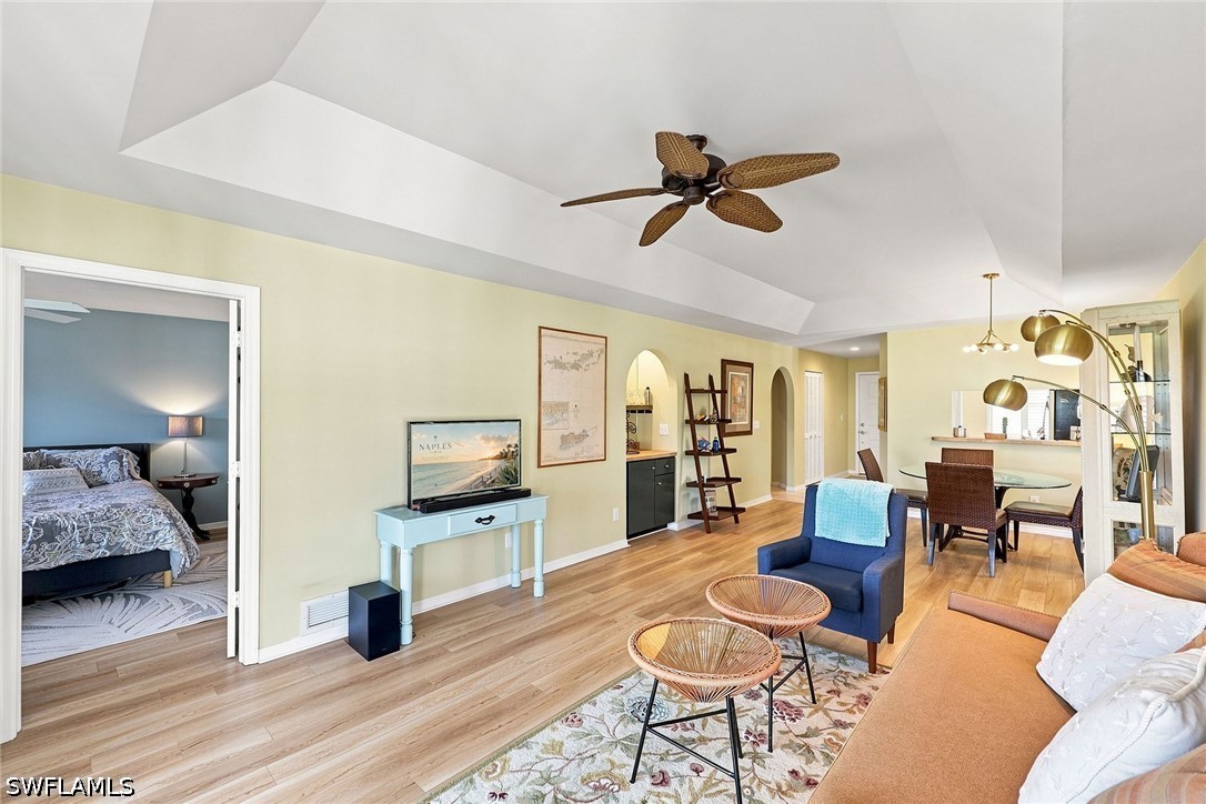 2 Bed Condominium for Sale in Eaglewood, photo 8