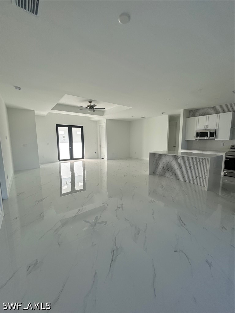 3 Bed SingleFamilyResidence for Sale in Naples, photo 8