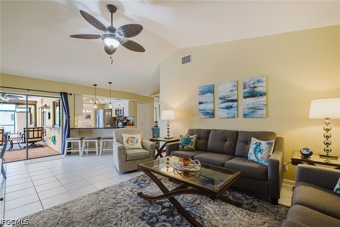 3 Bed Pool Home for Sale in Cape Coral, photo 8
