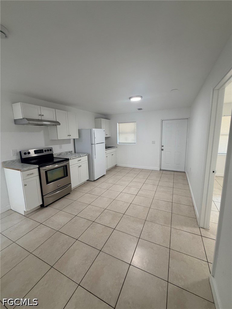 2 Bed Condominium for Sale in Fort Myers, photo 8