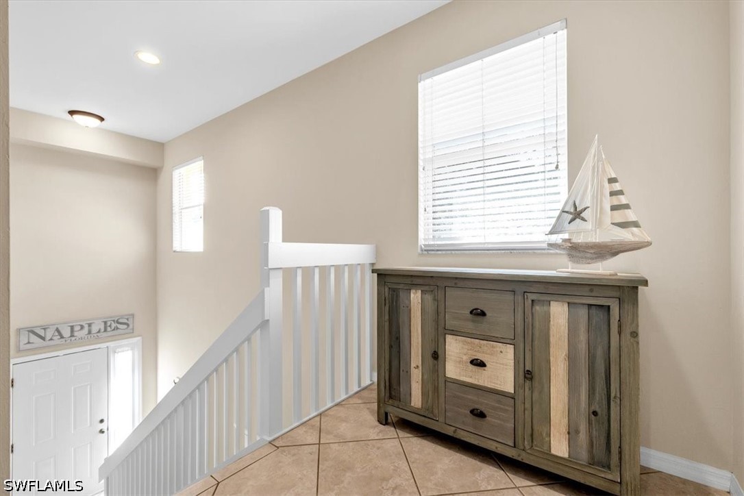 3 Bed Waterfront Home for Sale in Naples, photo 8