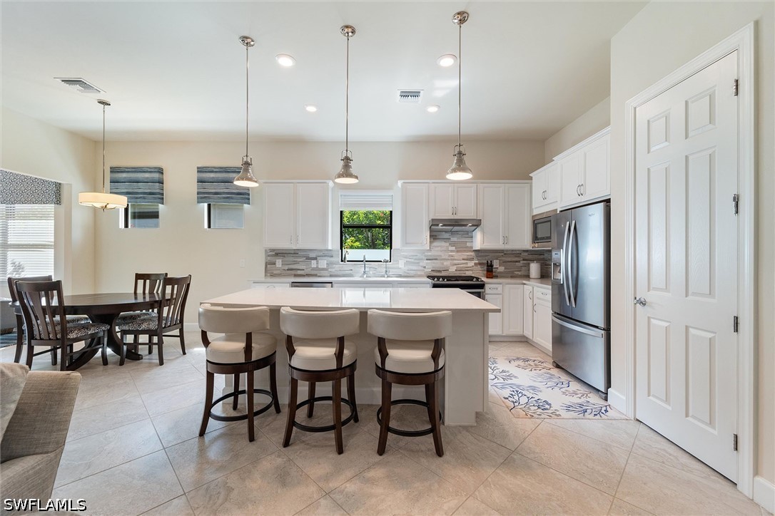 2 Bed Pool Home for Sale in Naples, photo 8