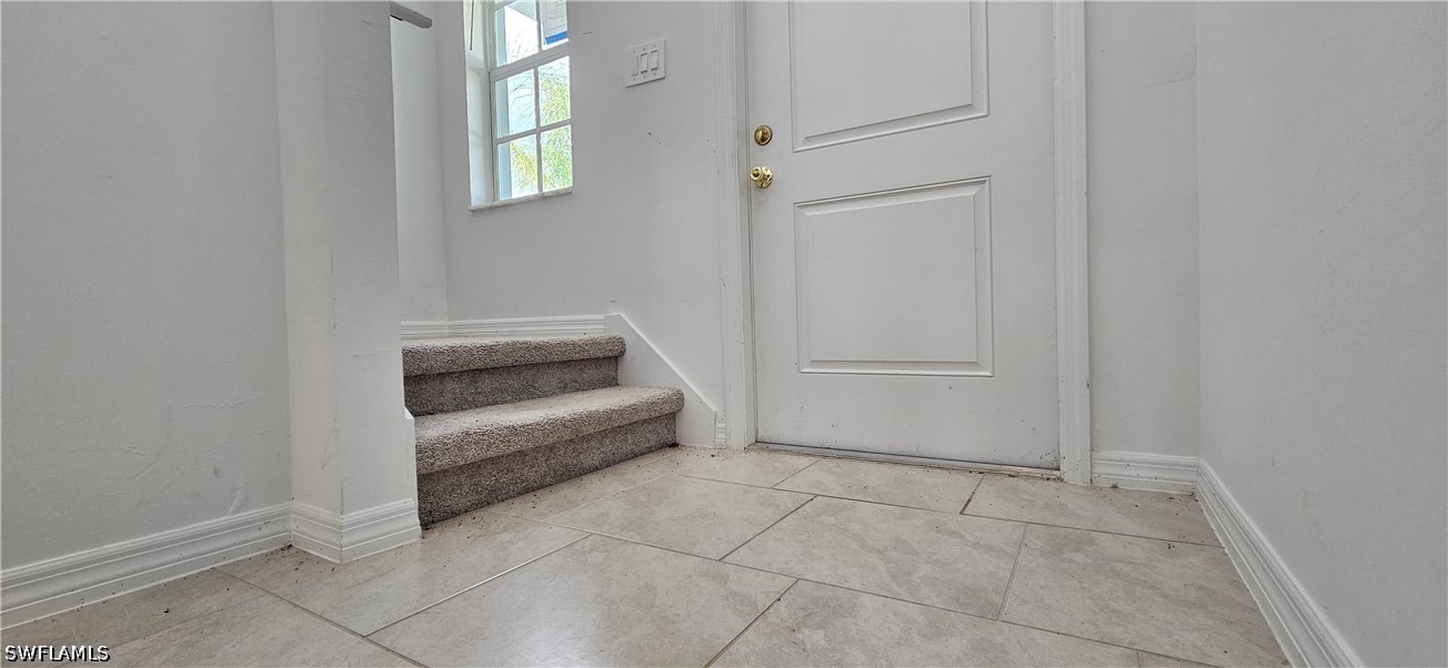5 Bed SingleFamilyResidence for Sale in Savanna Lakes, photo 8