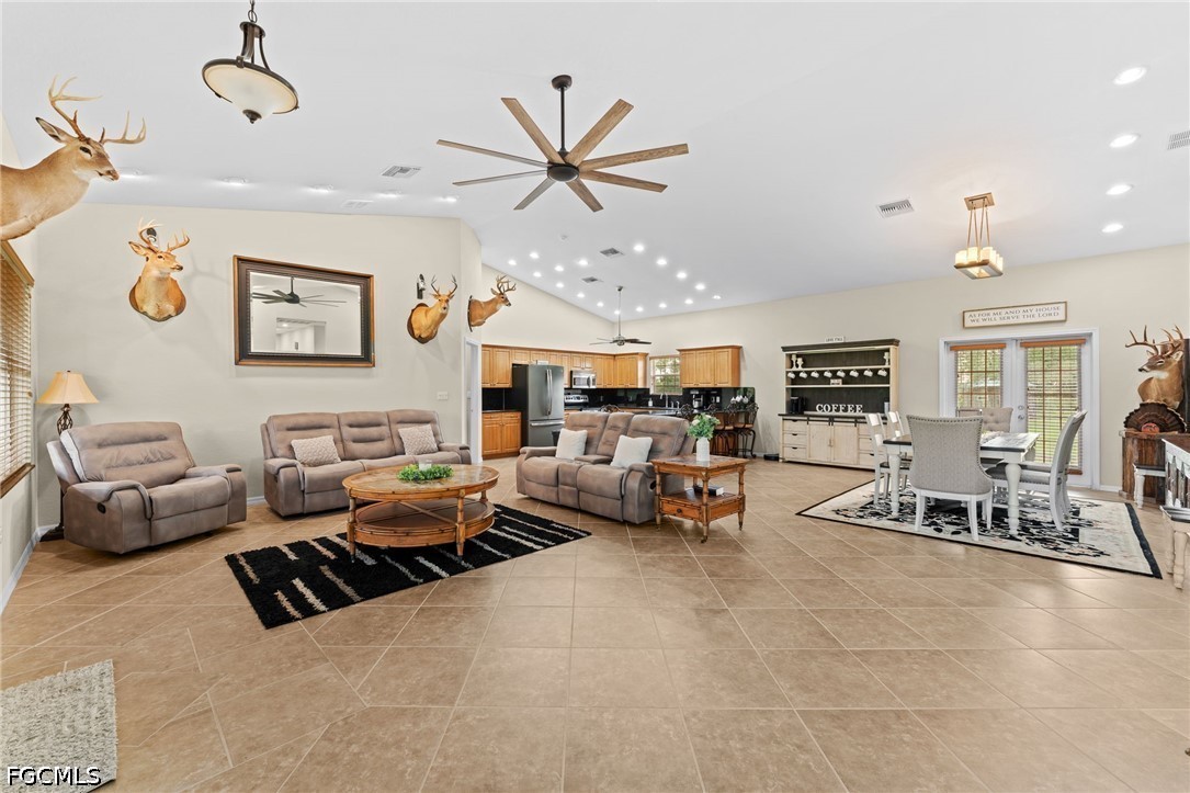 3 Bed SingleFamilyResidence for Sale in Not Applicable, photo 8