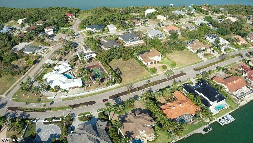 Residential for Sale in Marco Beach, photo 8