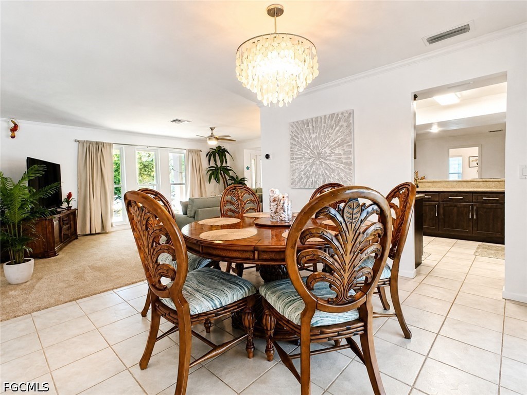 3 Bed Pool Home for Sale in Cape Coral, photo 8