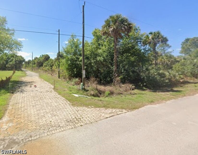 Residential for Sale in Golden Gate Estates, photo 8