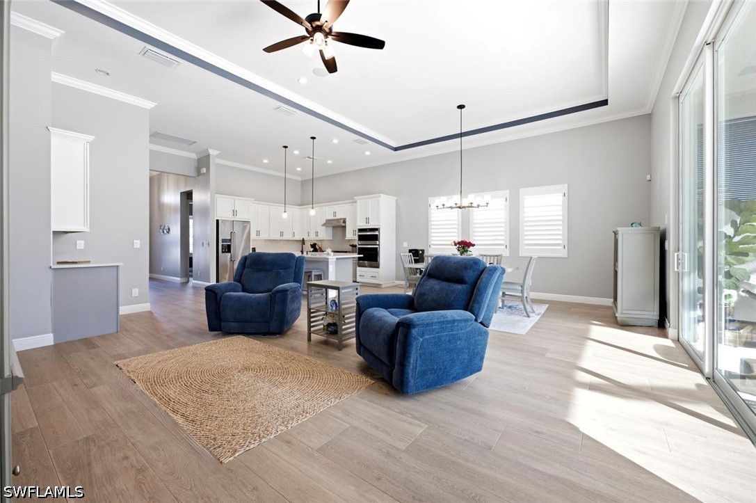 4 Bed Pool Home for Sale in Naples, photo 8