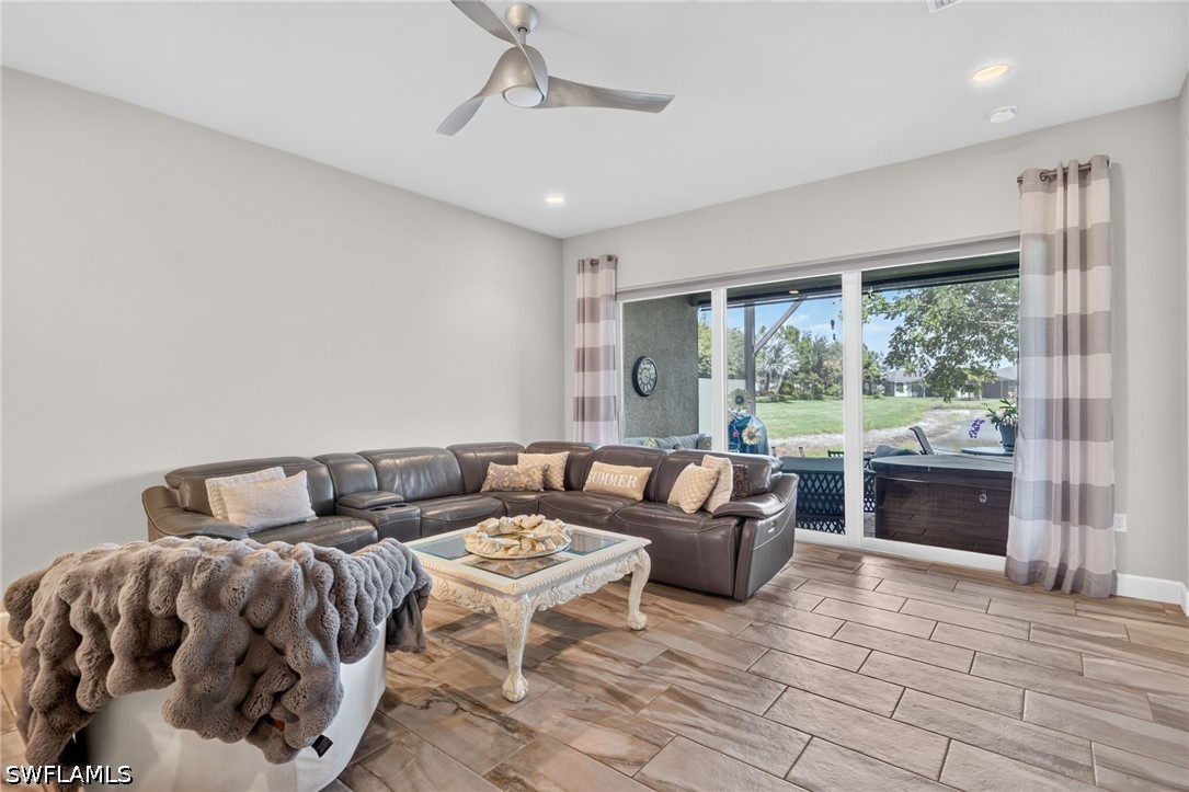 2 Bed Waterfront Home for Sale in Valencia Bonita, photo 8