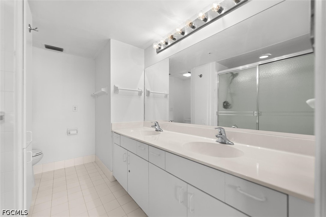3 Bed Waterfront Home for Sale in Hibiscus Pointe, photo 8